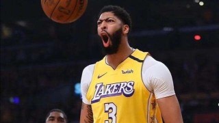  曼城遭遇黑色五分钟 连丢两球负于利兹联  