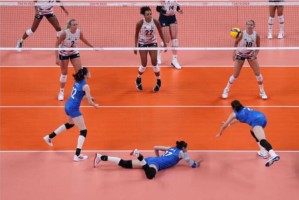  门兴格拉德巴赫防守漏洞频现，遭遇两连败打击