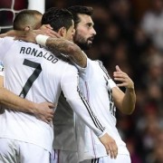  尤文图斯新援首秀破门助球队登顶积分榜  