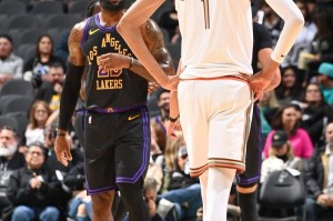  马刺文班亚马入选全明星阵容  